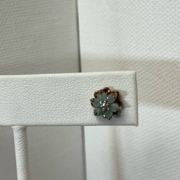 Vintage Jade Earrings with White Center Stone - Picture 5 of 5